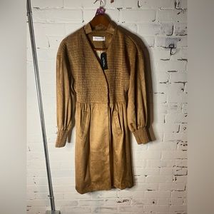 NWT STUNNING VIVIENNE HU SNAP CLOSURE SHIRRING DRESS  SIZE 4